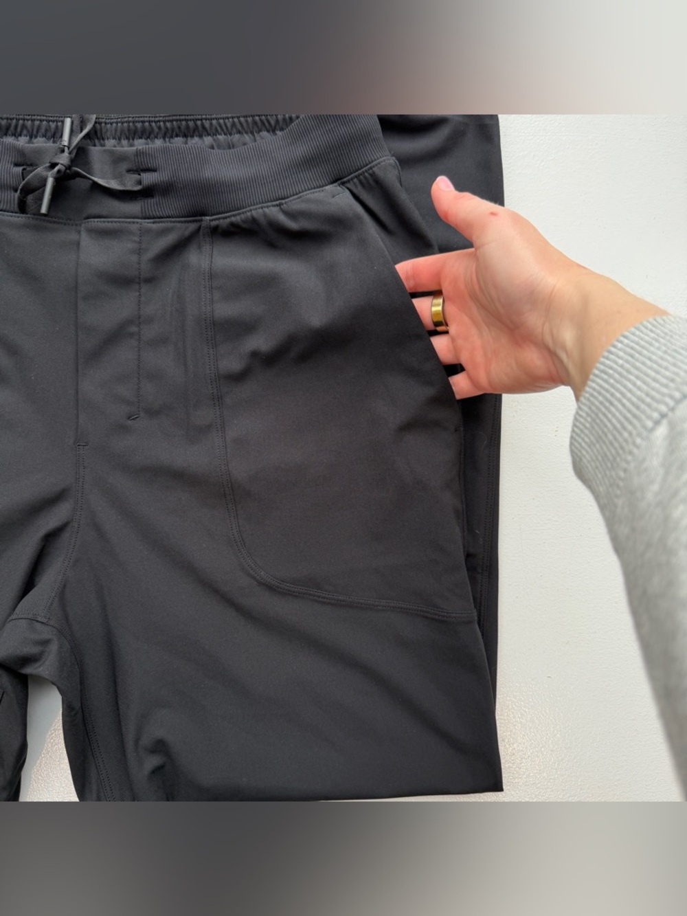 Lululemon Men’s ABC Jogger Black Pants Large - Picture 2 of 10